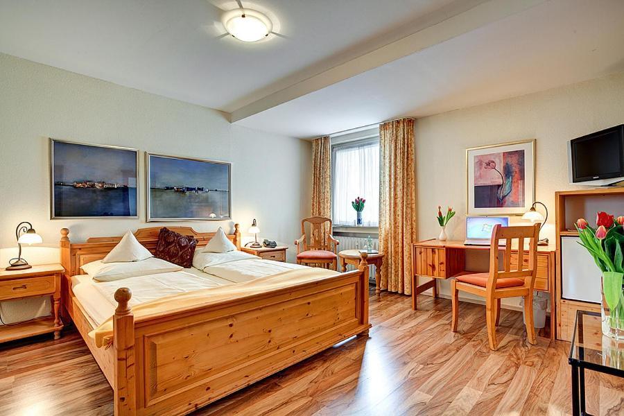 Stadthotel Detmold Kültér fotó