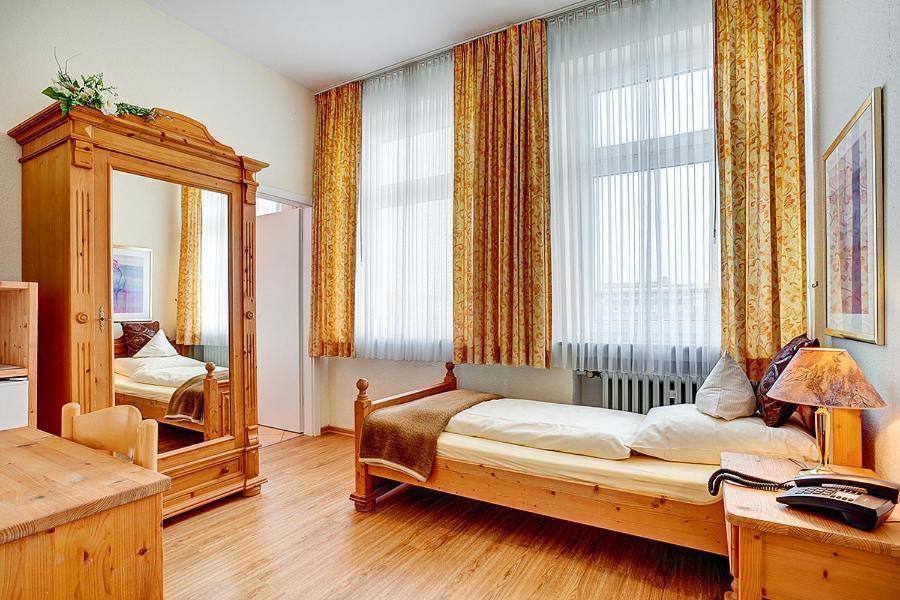 Stadthotel Detmold Kültér fotó